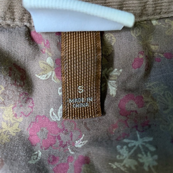 Sonoma Woman’s Brown Corduroy Button Down Shirt- Size S - Picture 8 of 10